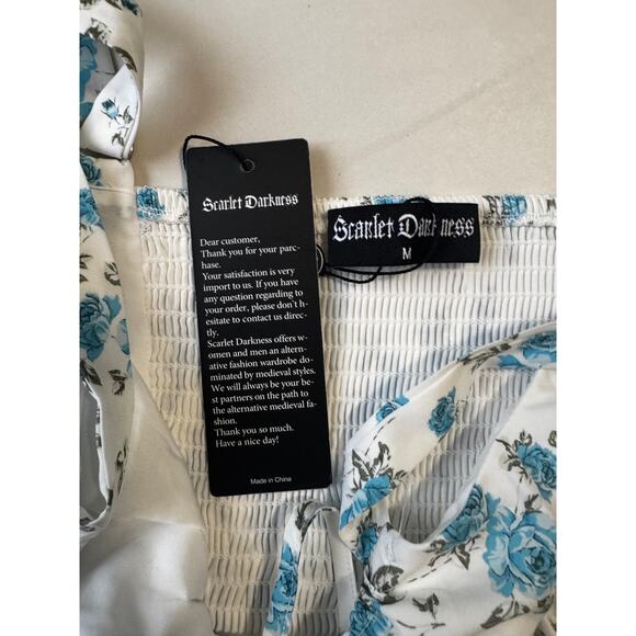 Scarlett Darkness Blue Floral Victorian Floral Milkmaid Dress NWT (Size M) - Picture 6 of 8